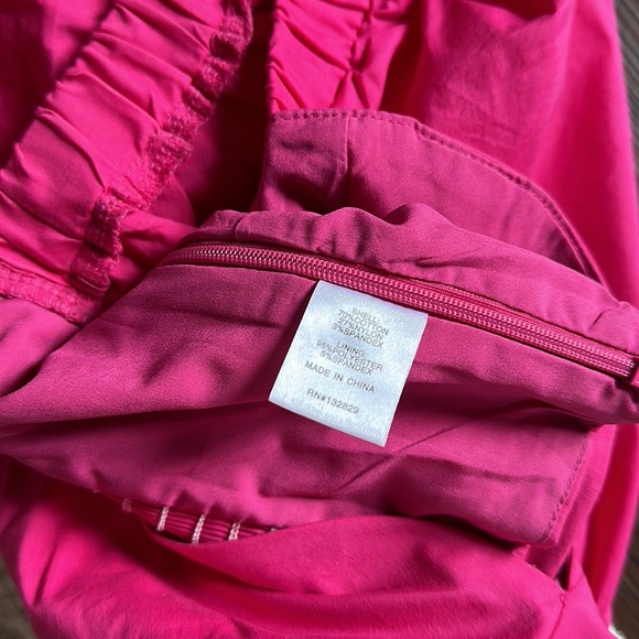 More to Come poplin pink crop top - Picture 9 of 9